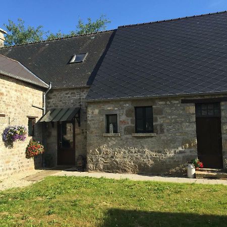 No 3 Route De Lingramiere Bed & Breakfast La Ferte-Mace ภายนอก รูปภาพ